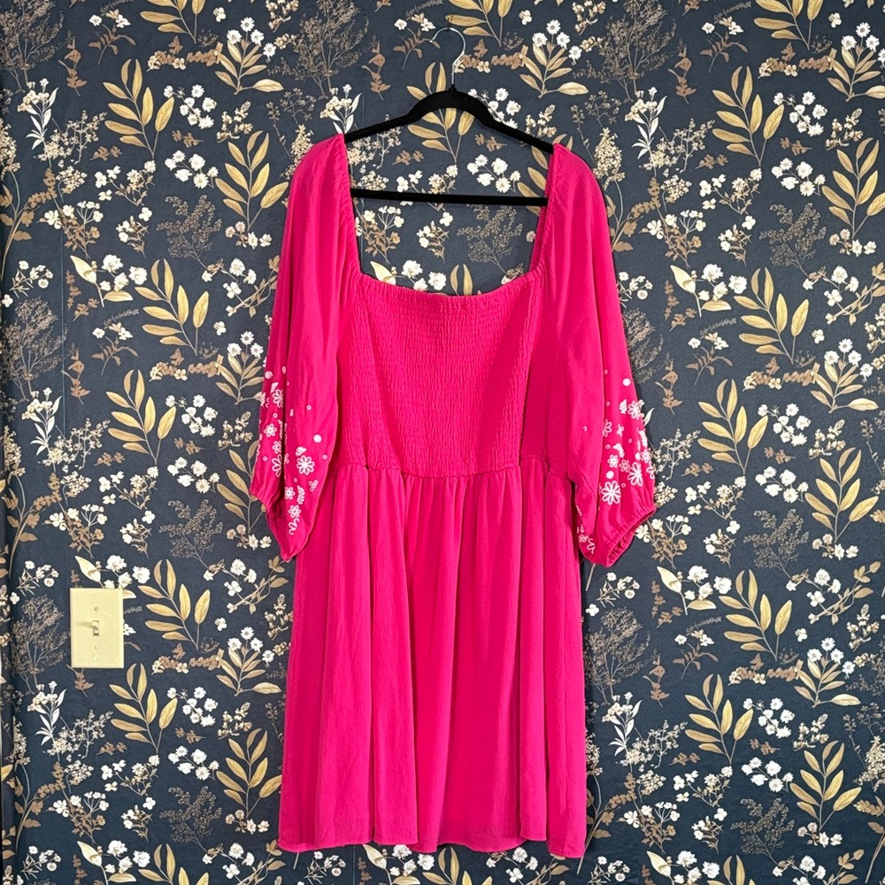 Torrid Adorable Hot Pink Crinkle Gauze Embroidered Mini Dress Plus Size 4X